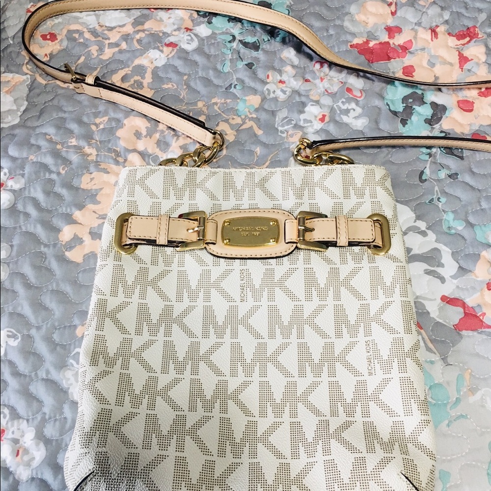 Michael Kors crossbody